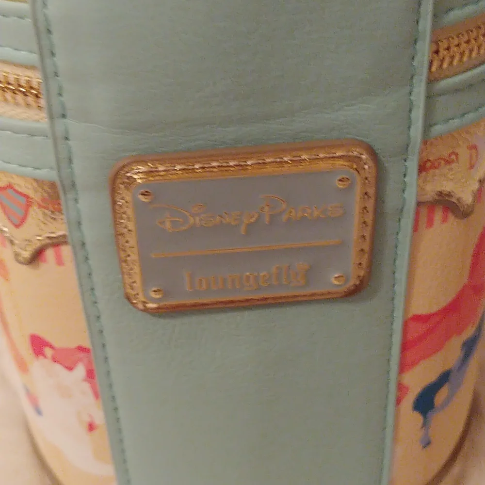 💝FIRM! NWT DISNEY PARKS LOUNGEFLY KING ARTHUR CAROUSEL CROSSBODY (LAST ONE) - Picture 5 of 10